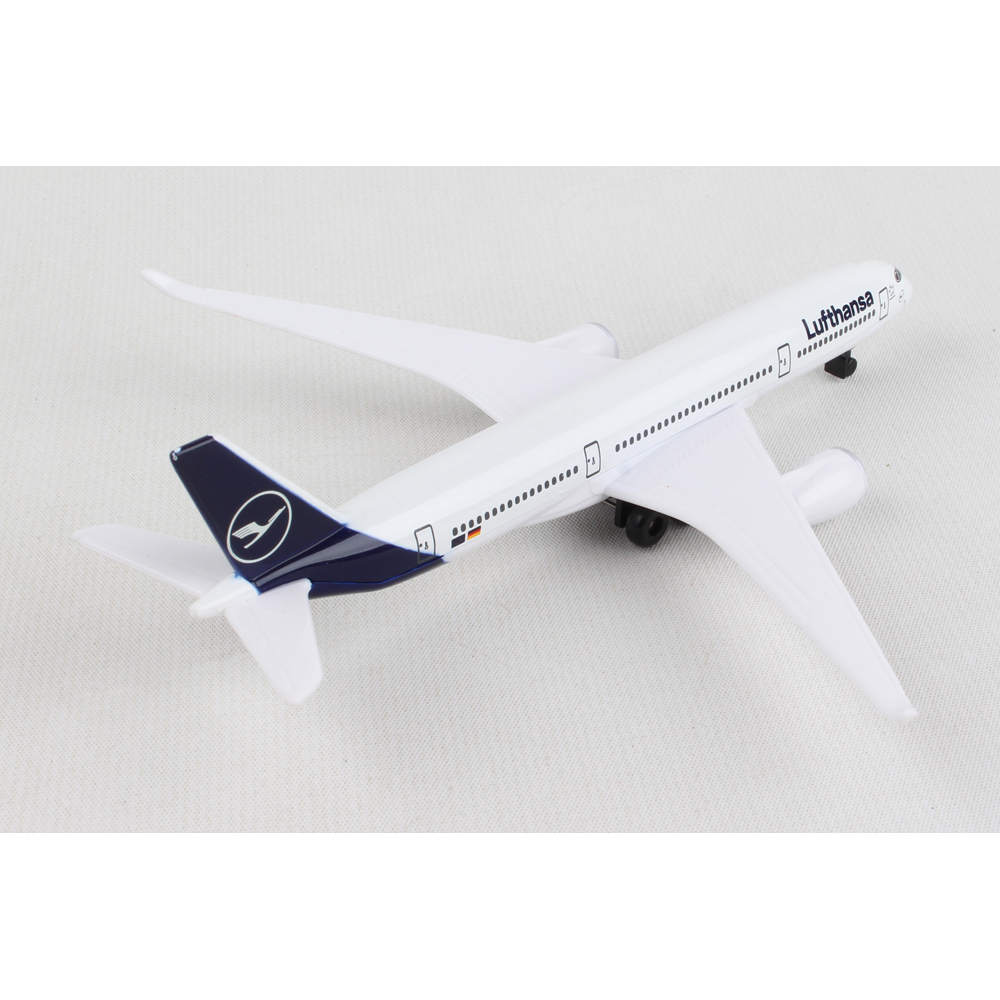 LUFTHANSA SINGLE PLANE DARON Playwell Canada Toy Distributor