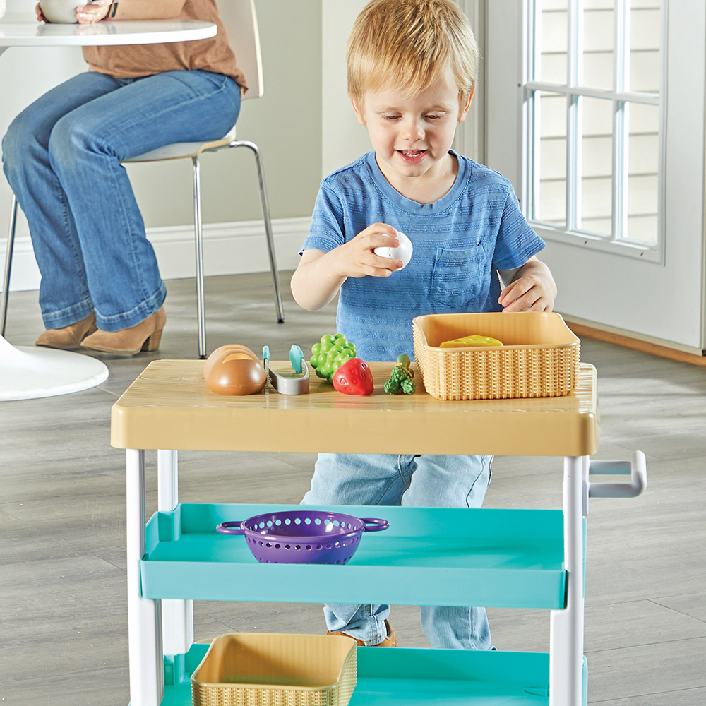 LER9752-Prep-n-Store-Kitchen-Island-boy-1