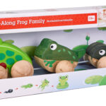 e0365_pull-along frog family_image_low_res_001