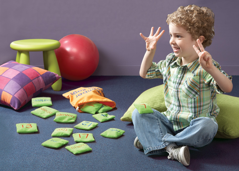 NUMBER BEAN BAGS - EDUCATIONAL INSIGHTS - Playwell Canada Toy Distributor