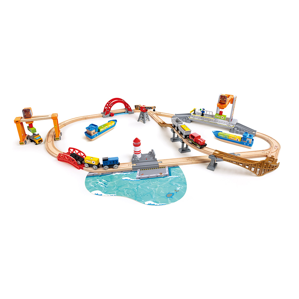 Lift and Load Harbor Train Set by Hape