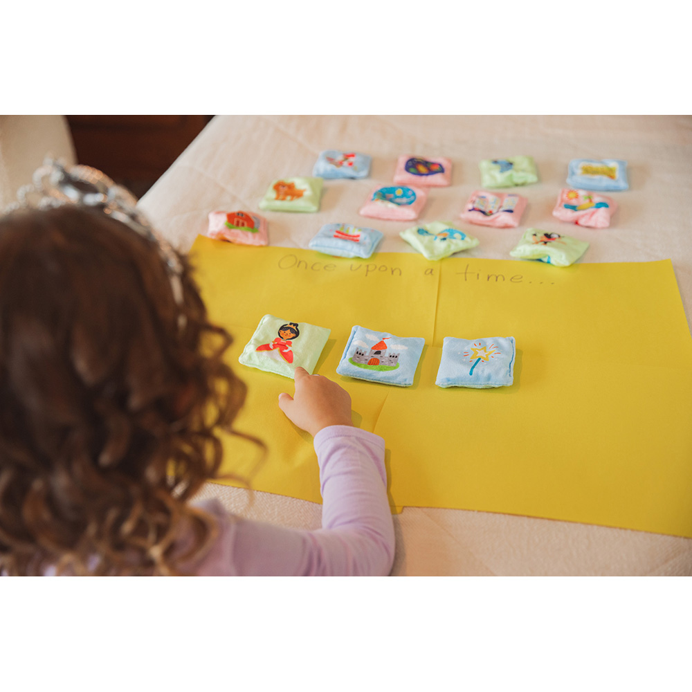 STORYTELLING BEAN BAGS - EDUCATIONAL INSIGHTS - Playwell Canada Toy ...