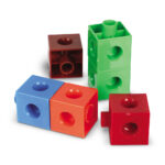 squared_1000x1000_LER7586_snap-cubes-set-of-1000-_high_res_3